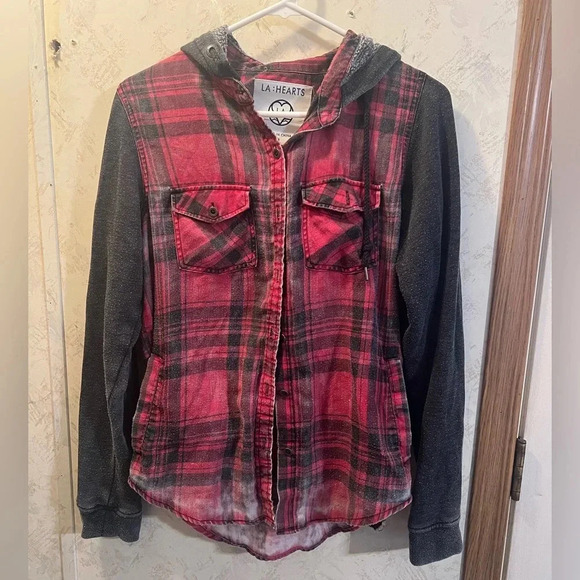 LA: HEARTS Flannel - Picture 1 of 5